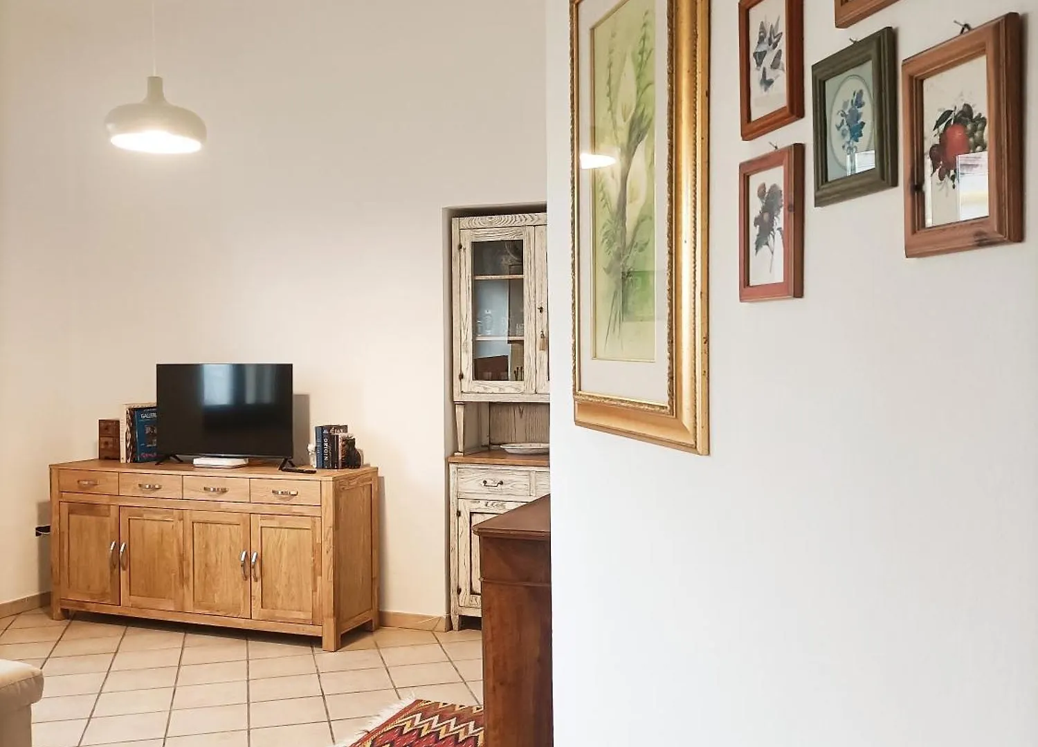 Bright Port View Apartment- Free Parking Cagliari 0*,  Italy